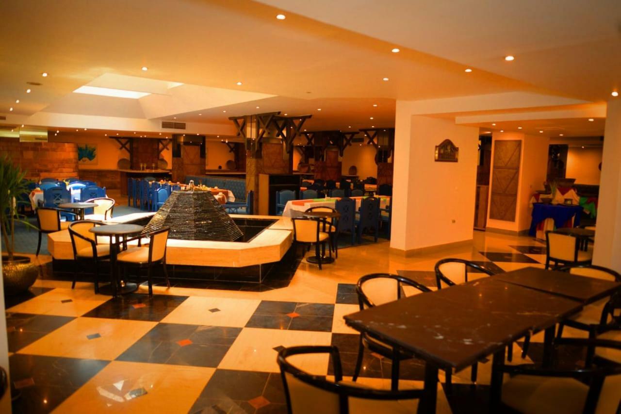 Cleopatra Hotel Asszuán Kültér fotó