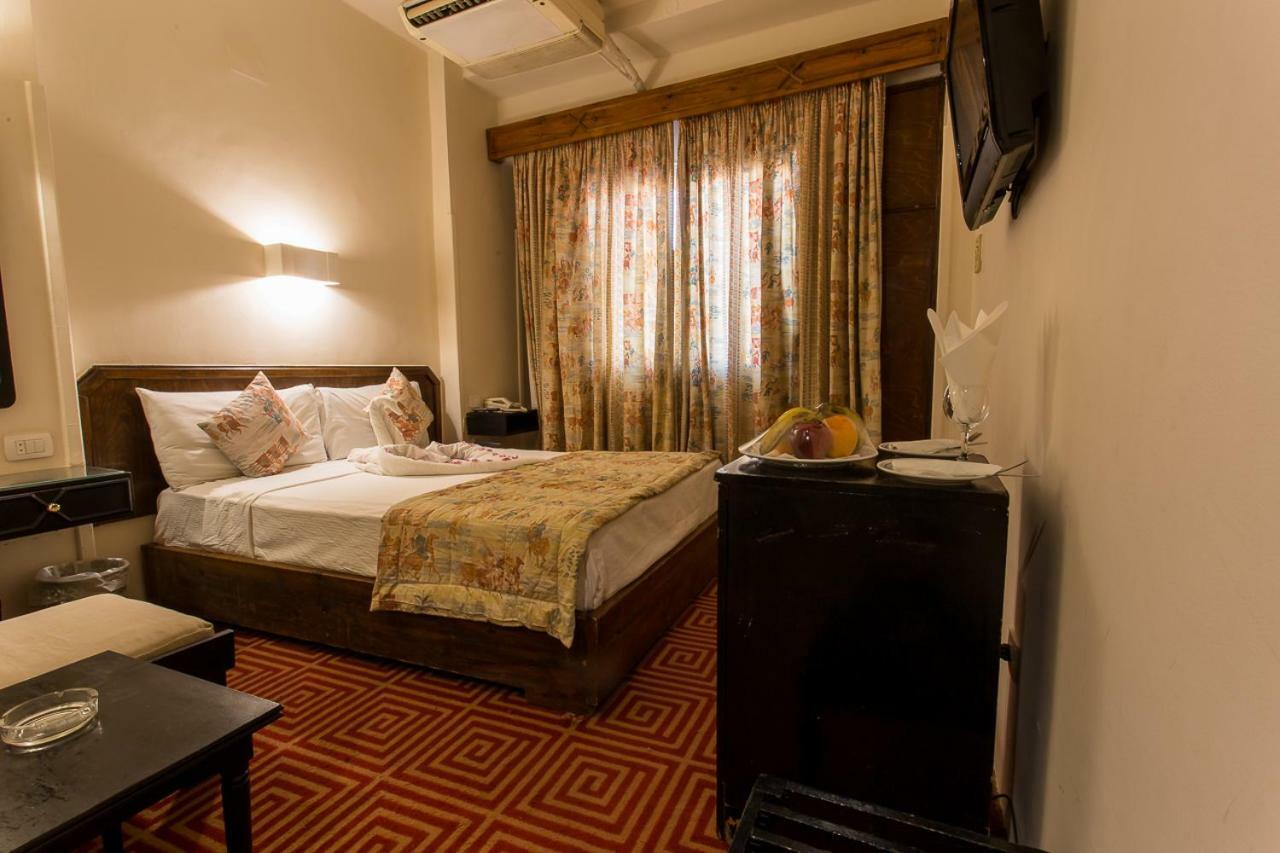 Cleopatra Hotel Asszuán Kültér fotó